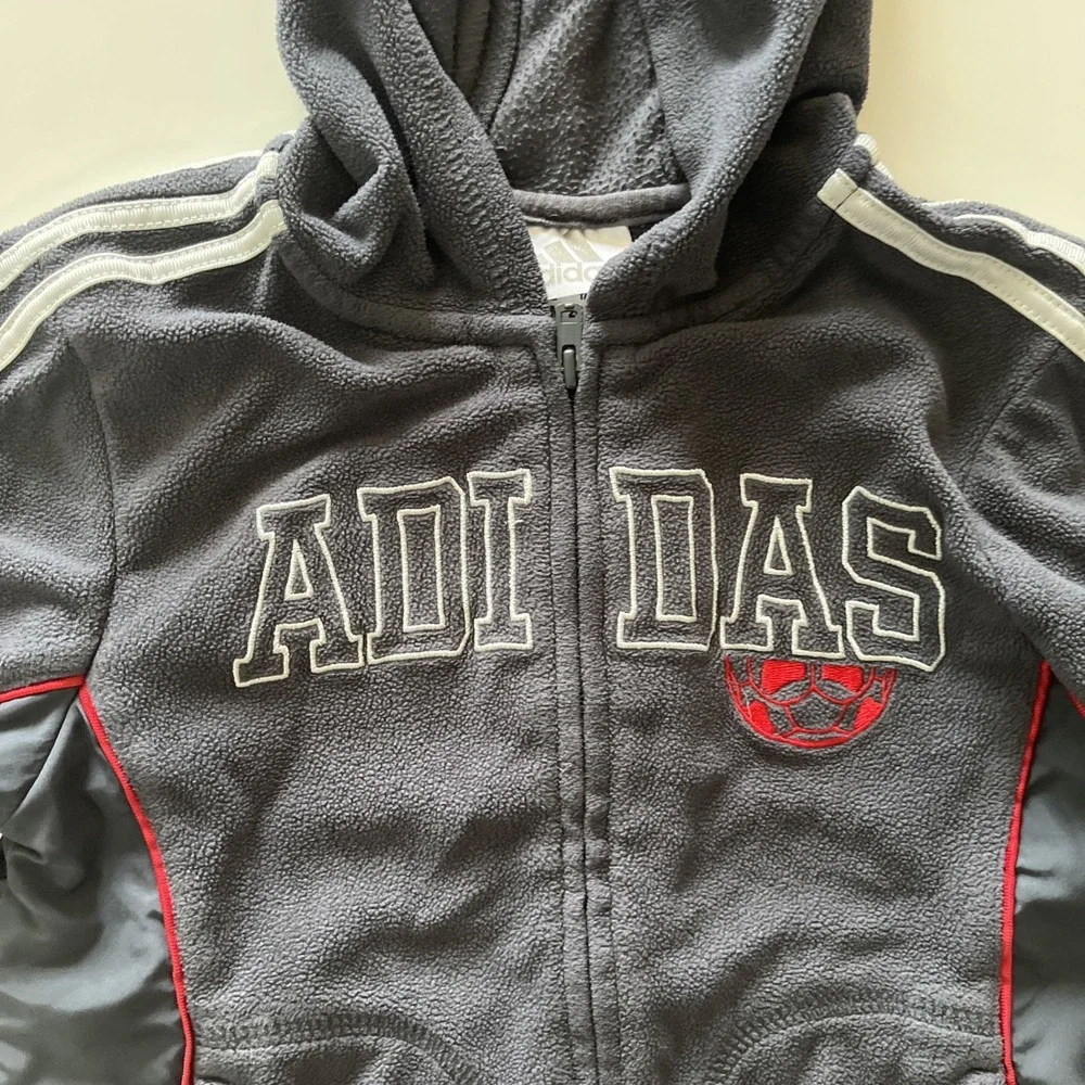 Adidas Toddler Size 24 Months Boys Zip Up‎ Fleece Sweatshirt Soccer Stripe Gray